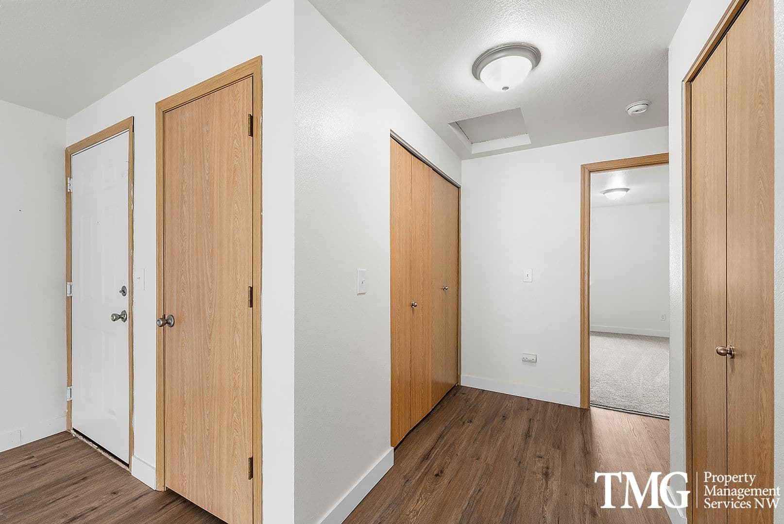 Vancouver Apartment: 3000 NE 109th Ave