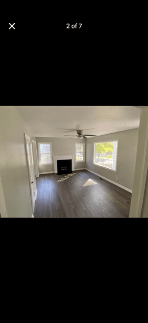 Birmingham House: 9008 Belcrest Dr
