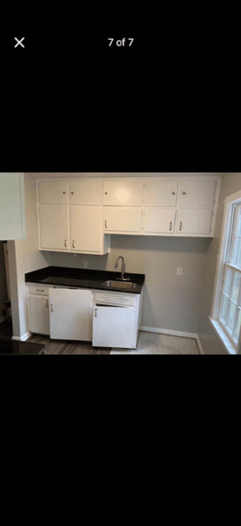 Birmingham House: 9008 Belcrest Dr
