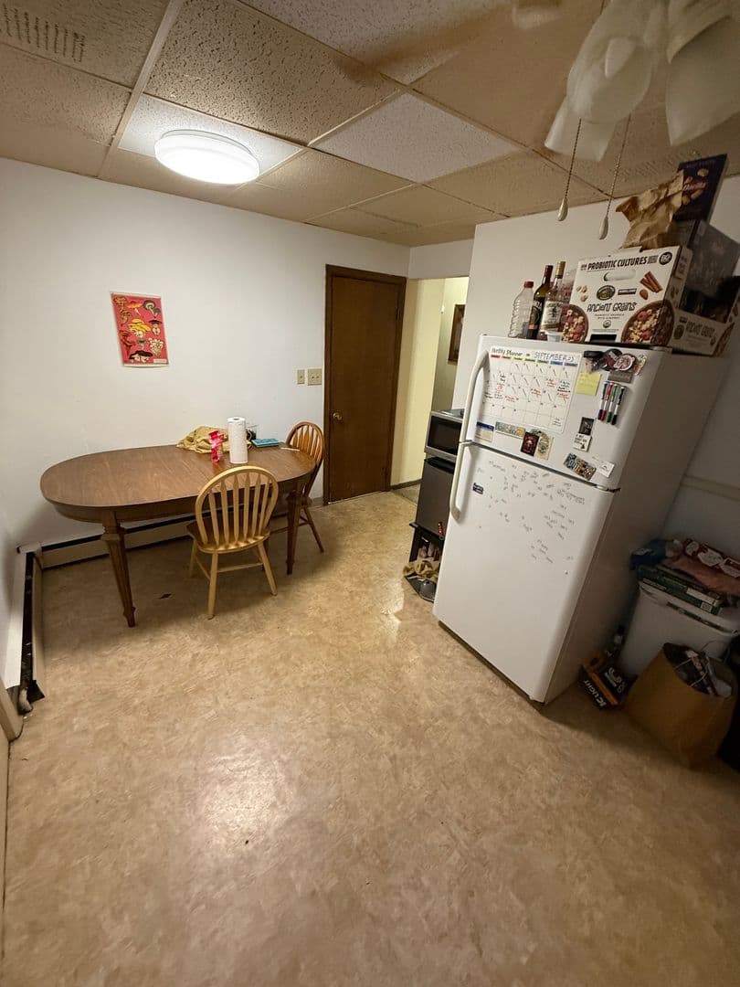 Pittsburgh Apartment: 3443 Ward St, Apt 1