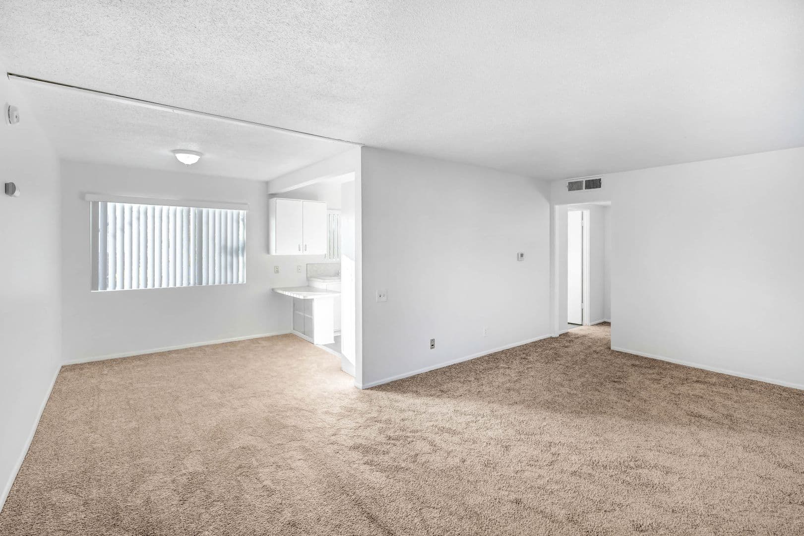 San Bernardino Apartment: 1551 E Date Street