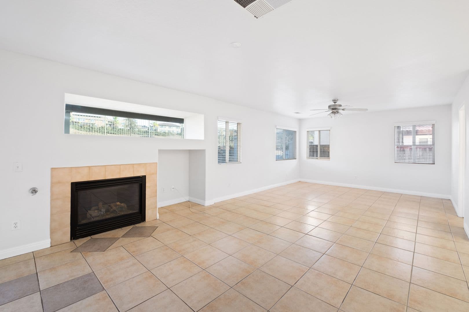 Moreno Valley House: 15324 Adobe Way