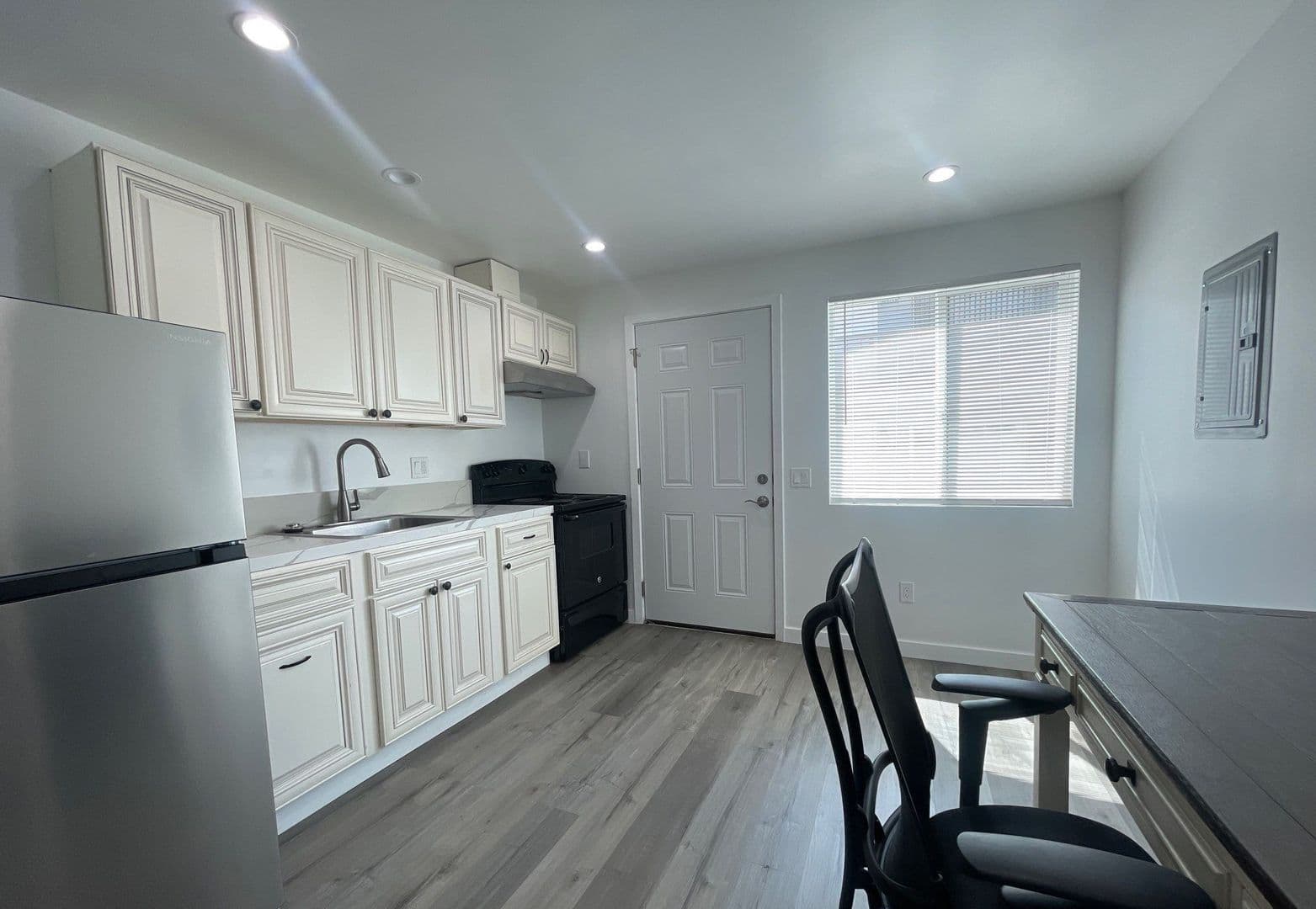 San Bernardino Apartment: 1471 E Eureka Street