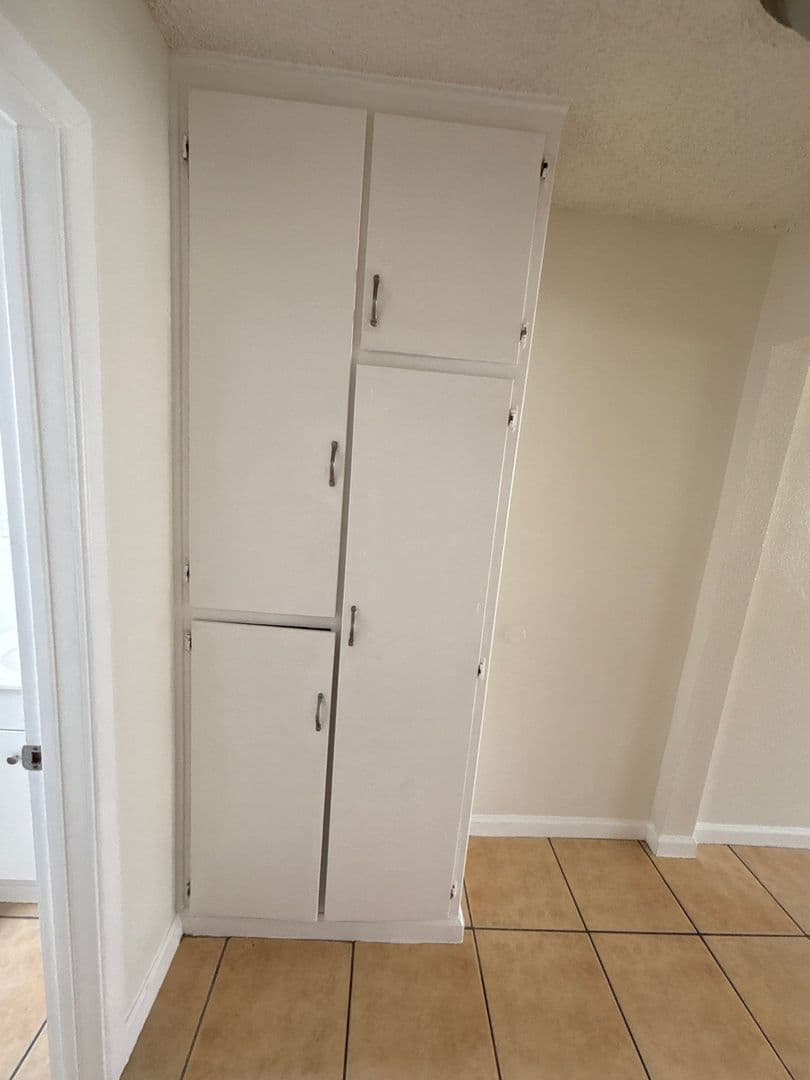 San Bernardino Apartment: 1471 E Eureka Street