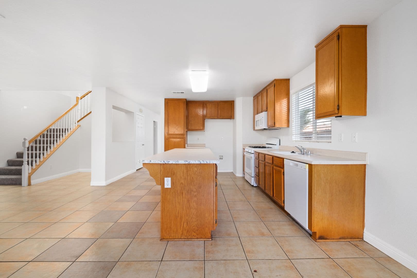 Moreno Valley House: 15324 Adobe Way