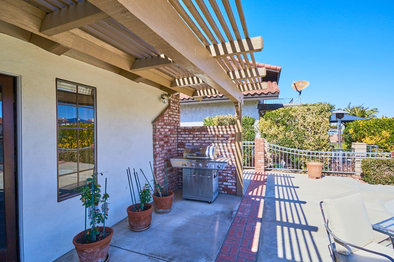Victorville Apartment: 13565 Pyramid Drive