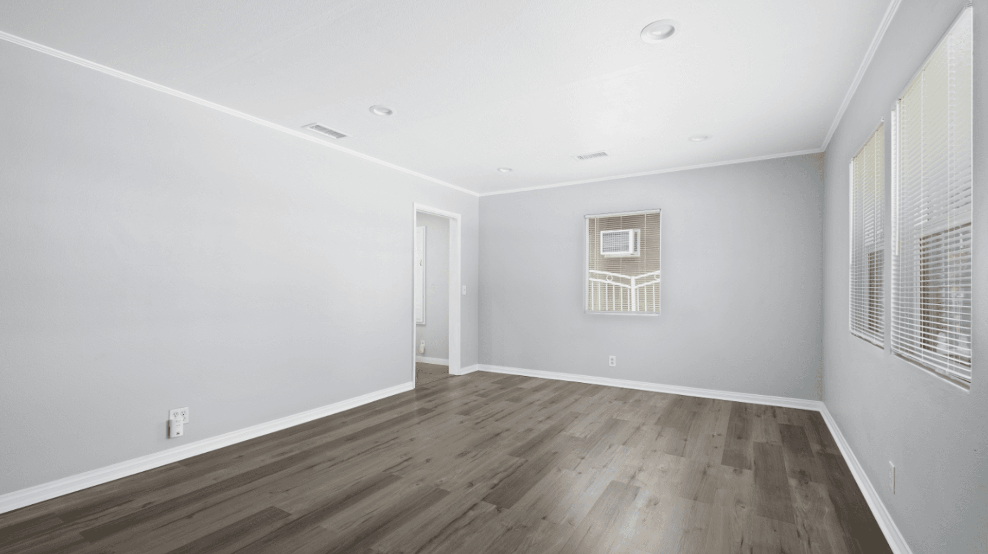 Whittier Apartment: 7913 Milton Avenue