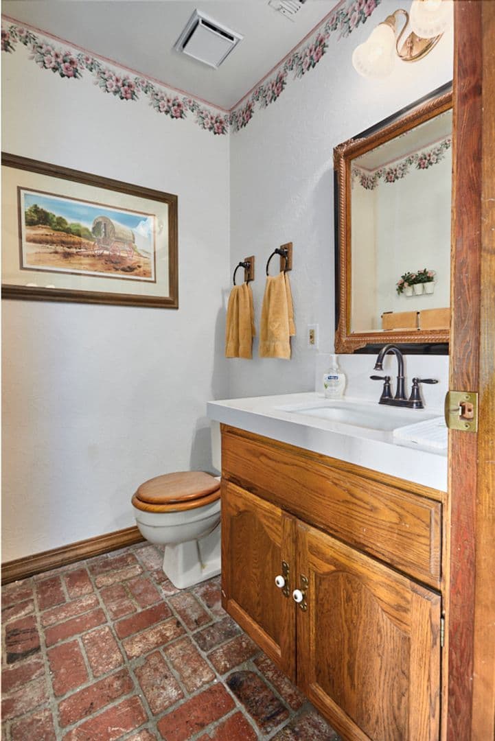 Victorville Apartment: 13565 Pyramid Drive