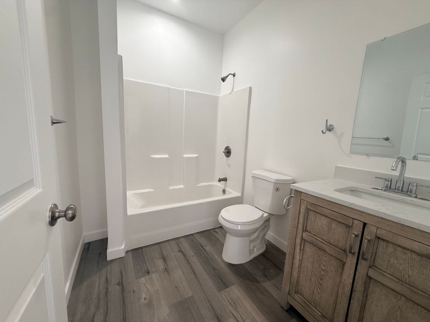 San Bernardino Apartment: 2377 Del Rosa Ave