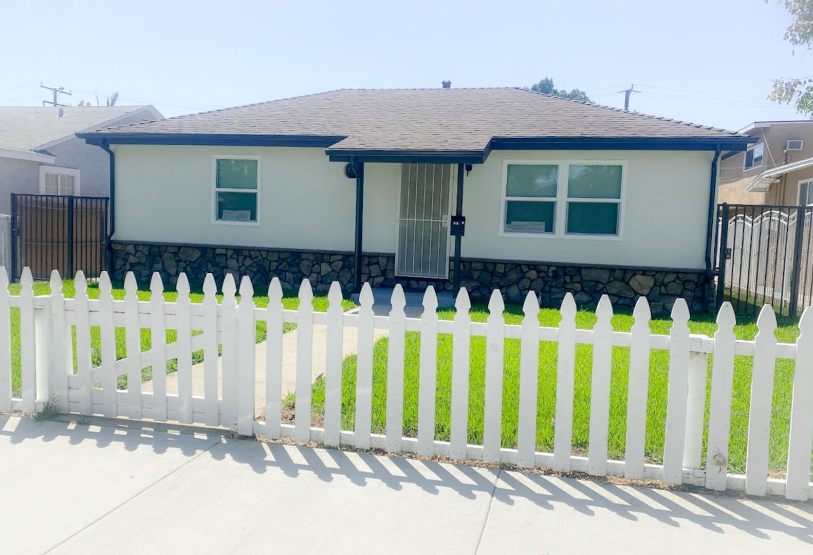 Whittier Apartment: 7913 Milton Avenue