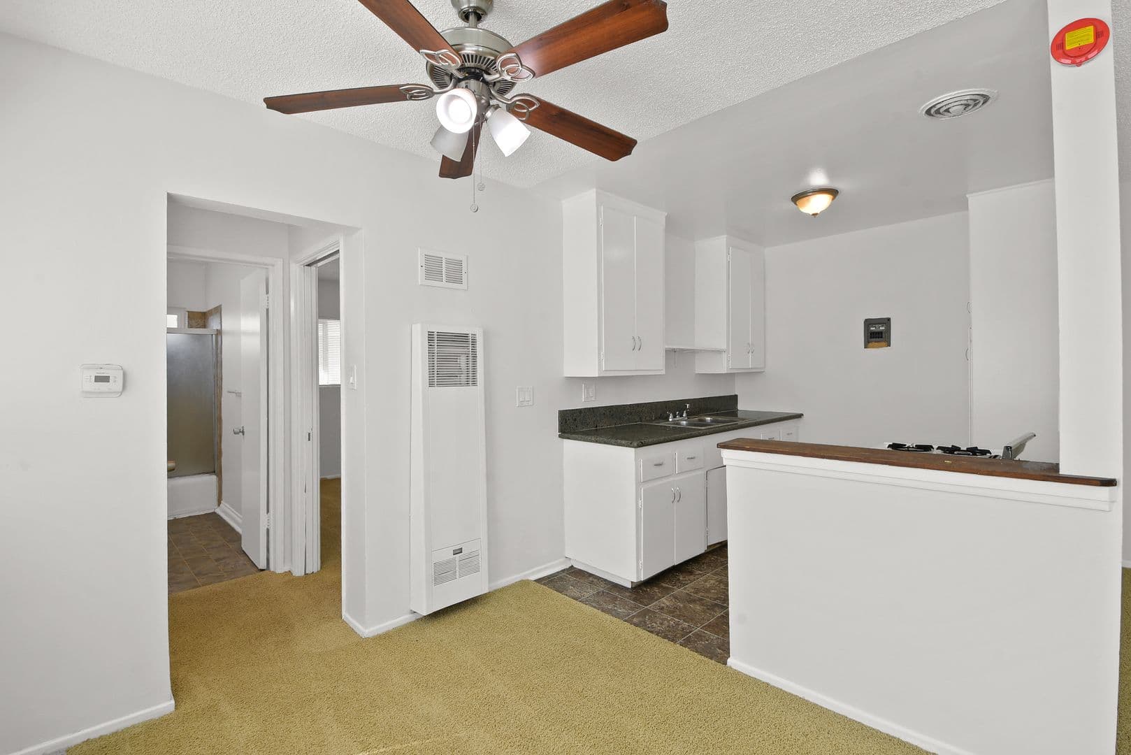 Santa Fe Springs Apartment: 10955 Pioneer Blvd