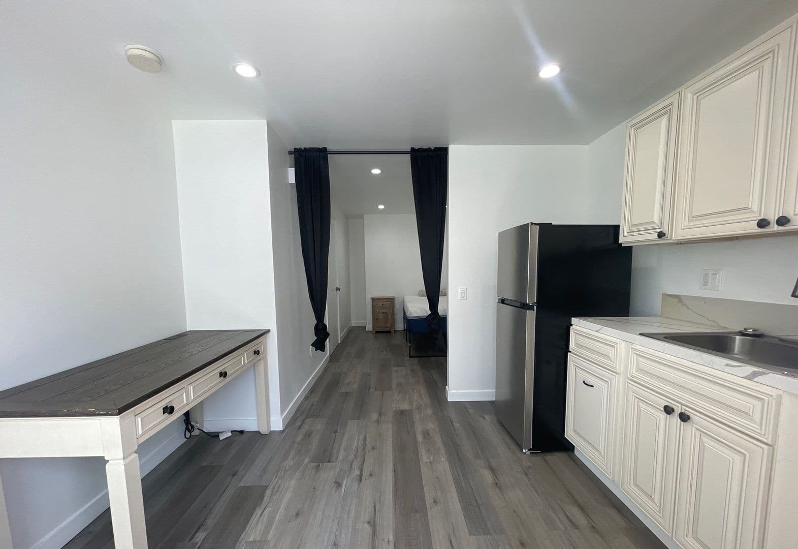 San Bernardino Apartment: 1471 E Eureka Street