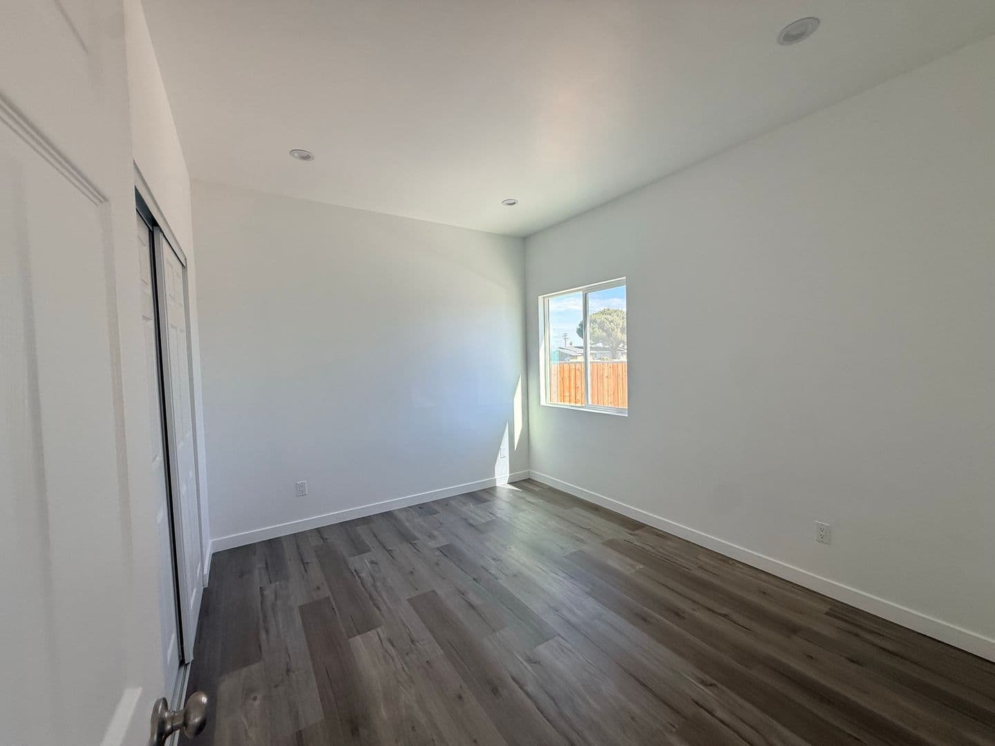 San Bernardino Apartment: 2377 Del Rosa Ave