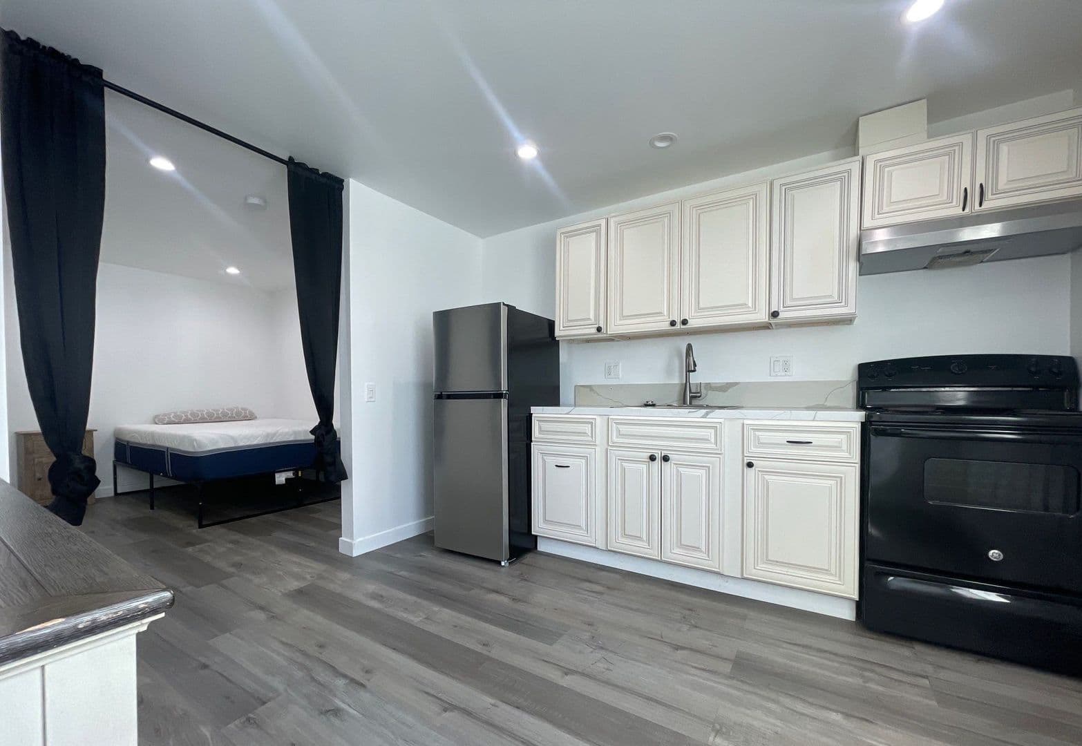 San Bernardino Apartment: 1471 E Eureka Street