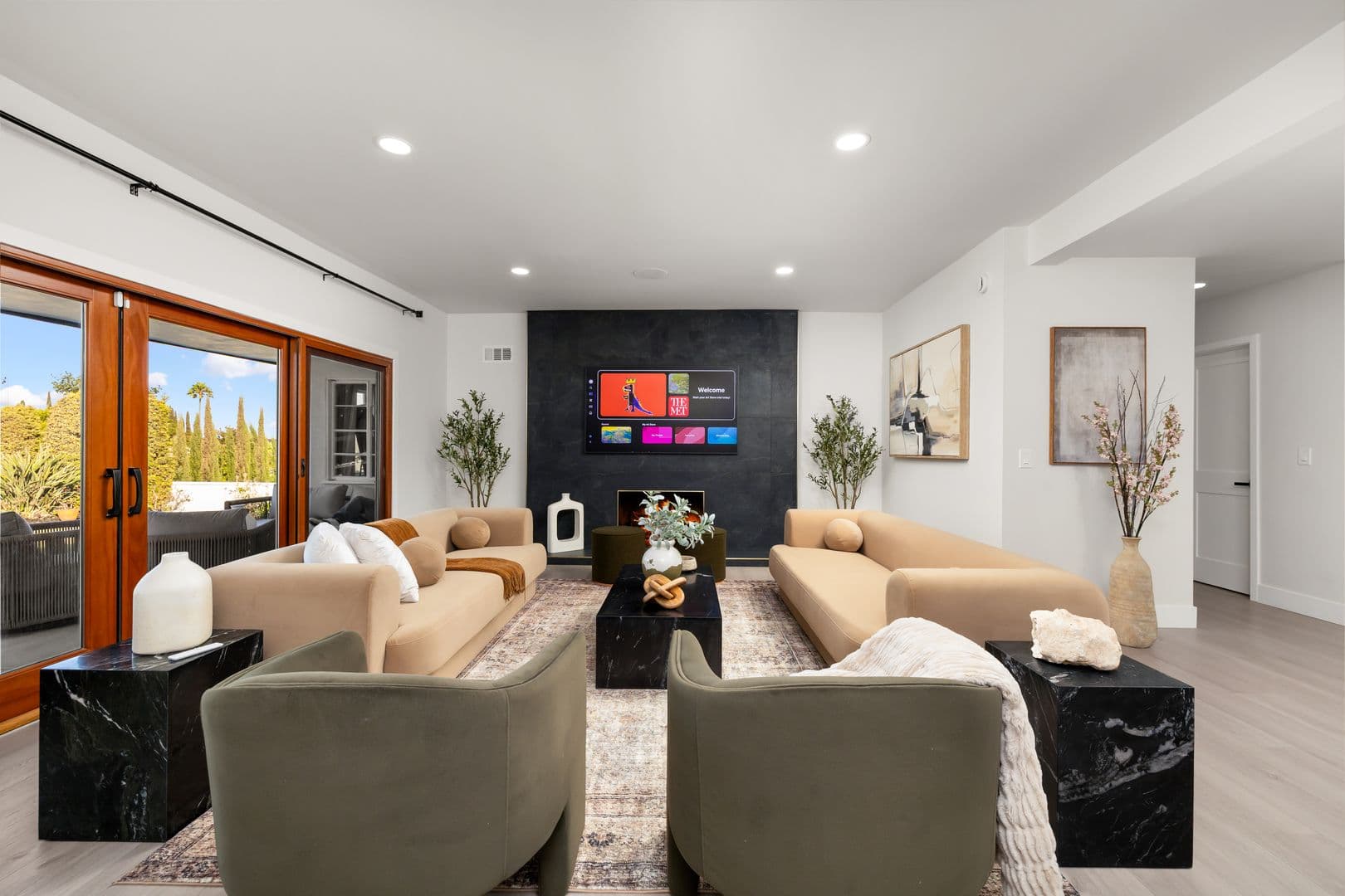View Park-Windsor Hills Apartment: 4079 Athenian Way