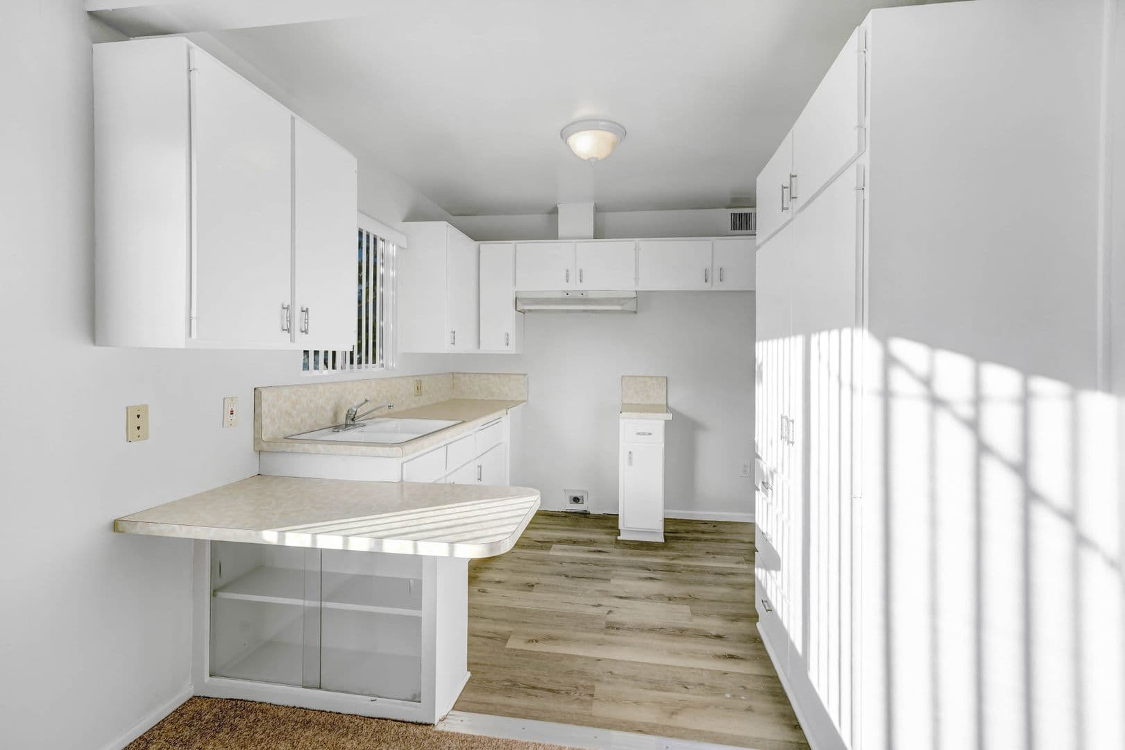 San Bernardino Apartment: 1551 E Date Street
