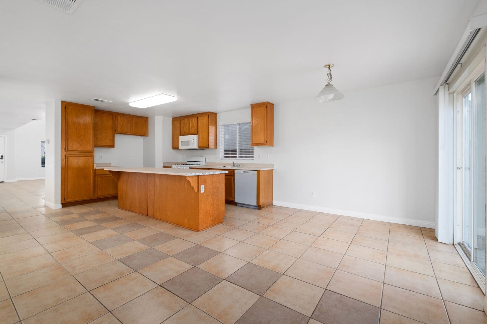 Moreno Valley House: 15324 Adobe Way