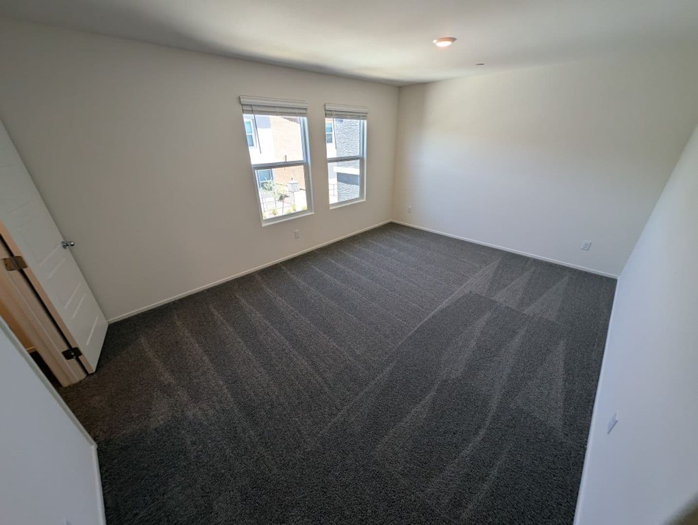 NORTH LAS VEGAS House: 7377 JOANNA BROOK ST
