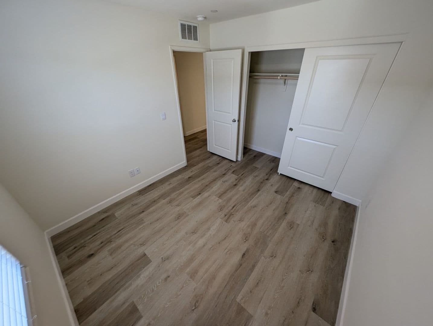 LAS VEGAS House: 6957 STAFFORD HILL ST
