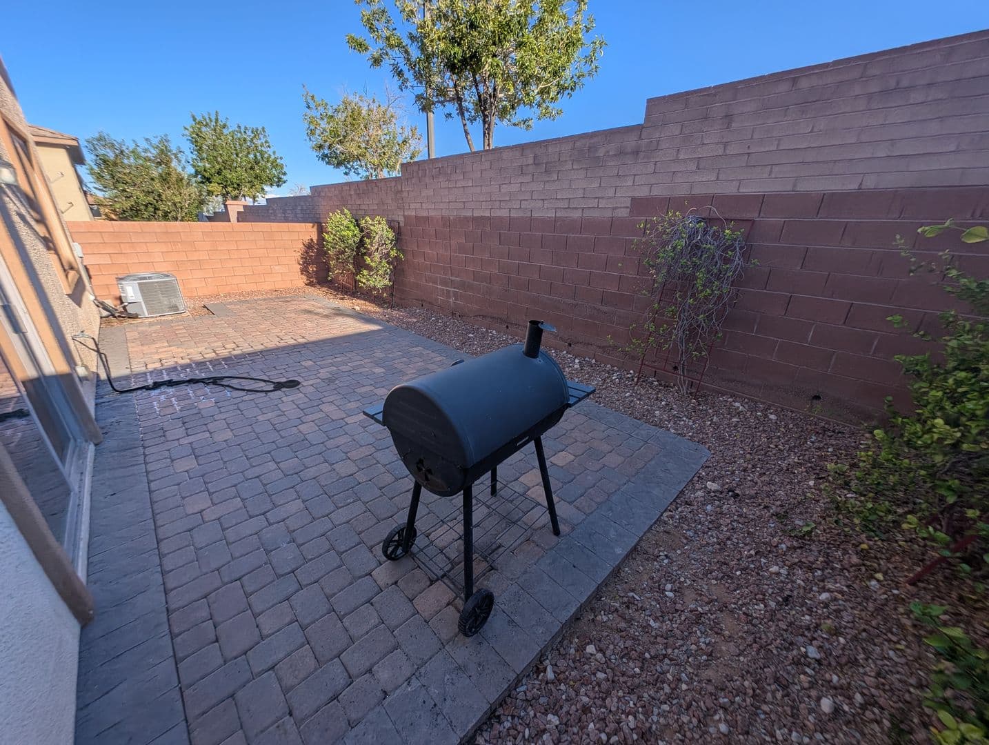 LAS VEGAS House: 10633 MOUNT BLACKBURN AVE