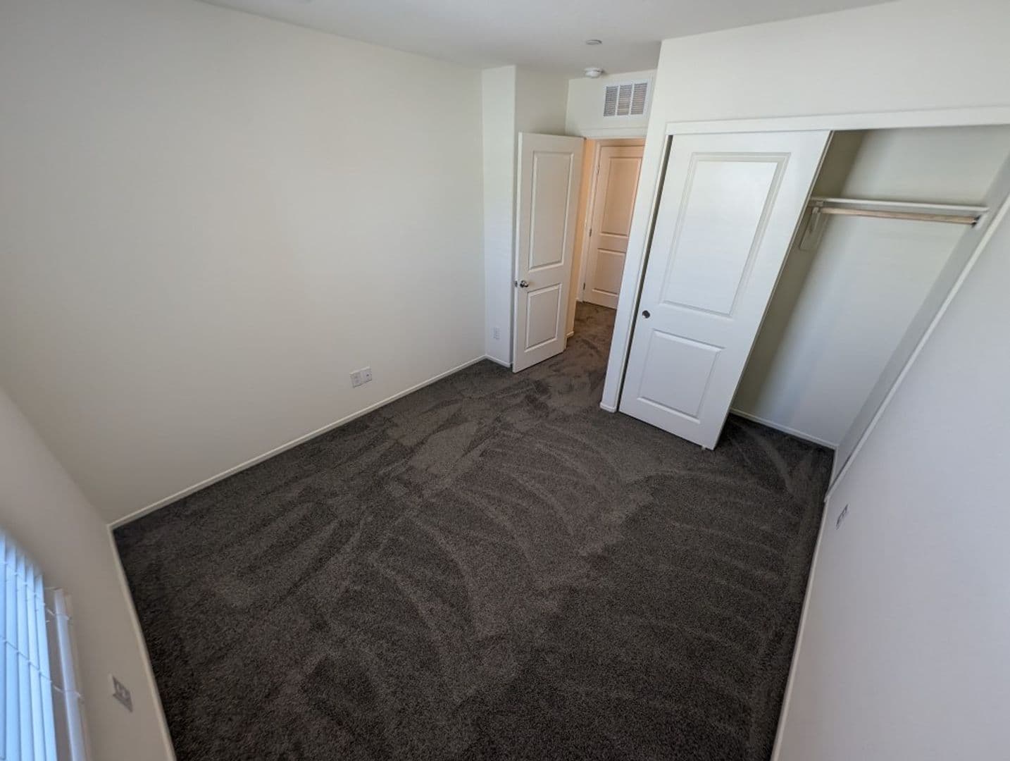 NORTH LAS VEGAS House: 6153 ASTER GARDEN ST