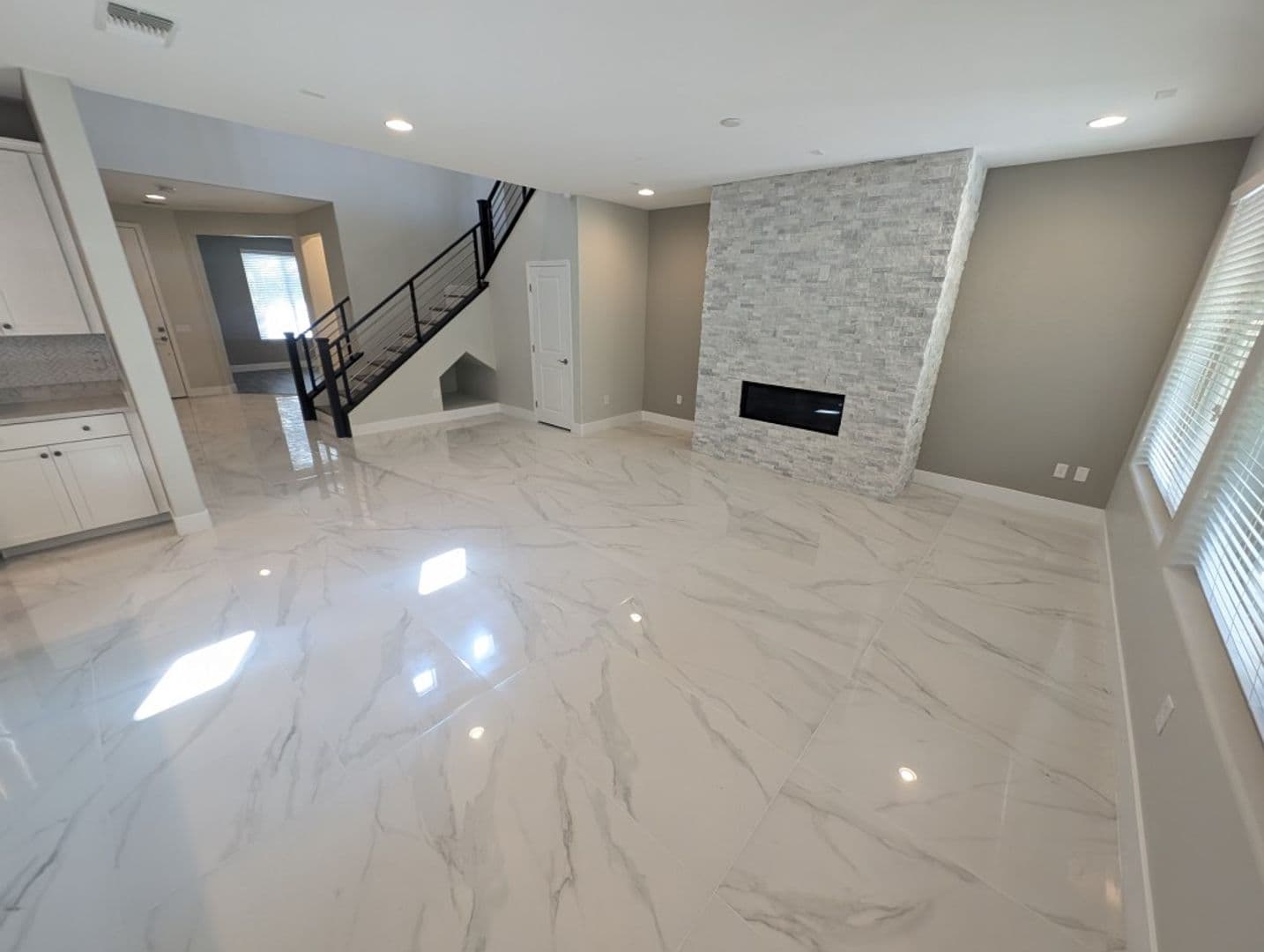 LAS VEGAS House: 3622 PORTIANI DR