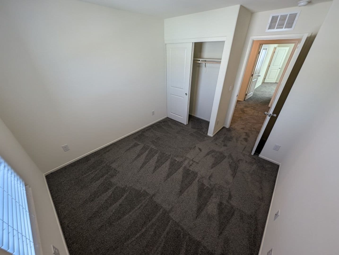 NORTH LAS VEGAS House: 6153 ASTER GARDEN ST