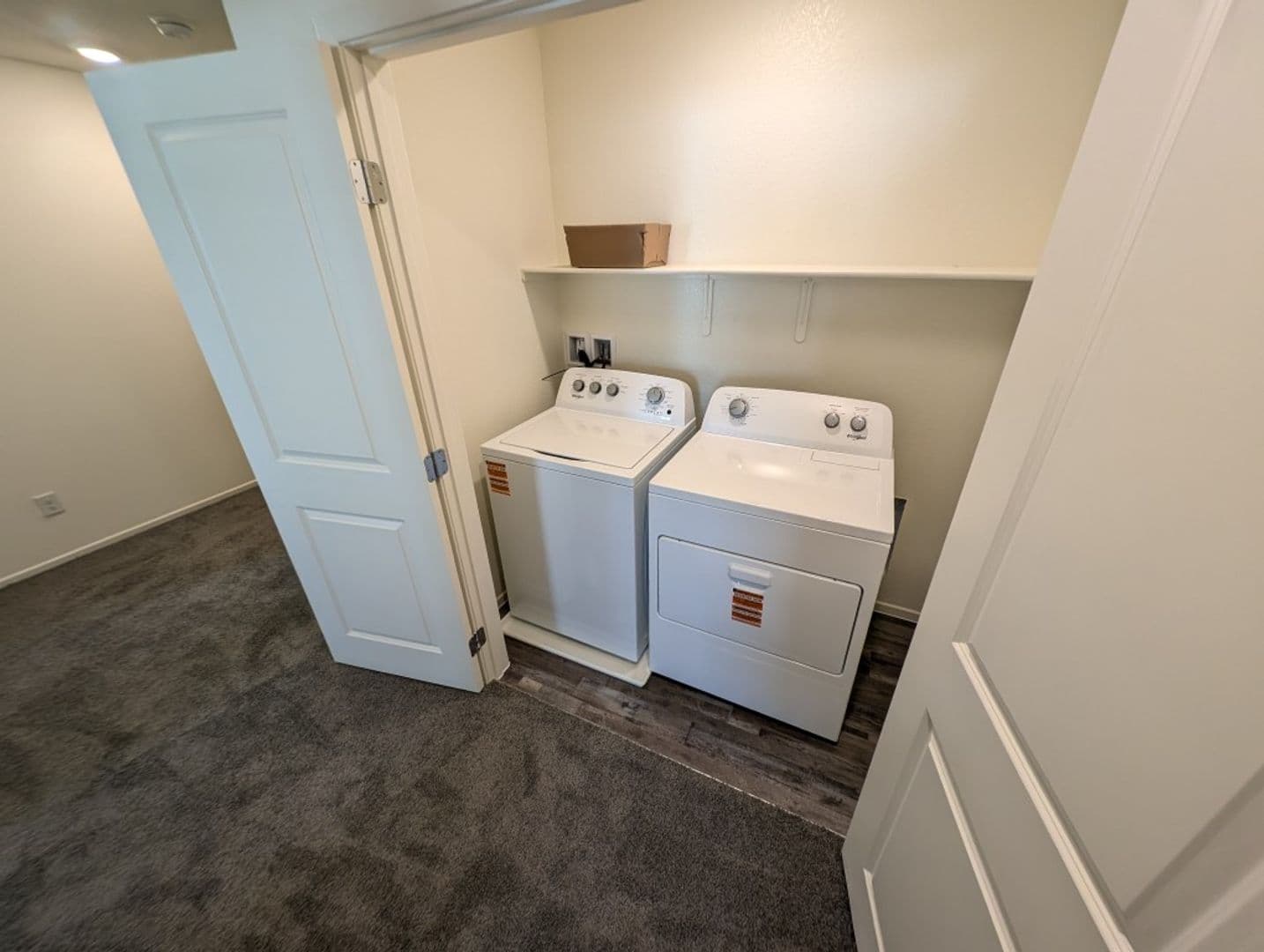 NORTH LAS VEGAS House: 6153 ASTER GARDEN ST