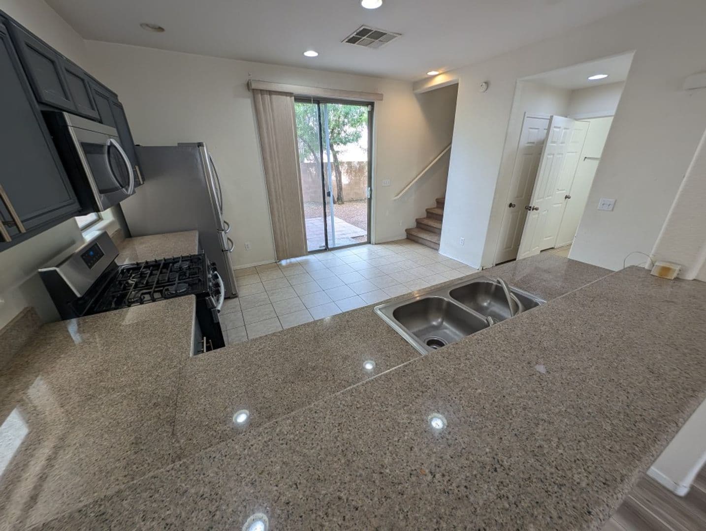 LAS VEGAS House: 8236 SIERRA CASCADE CT