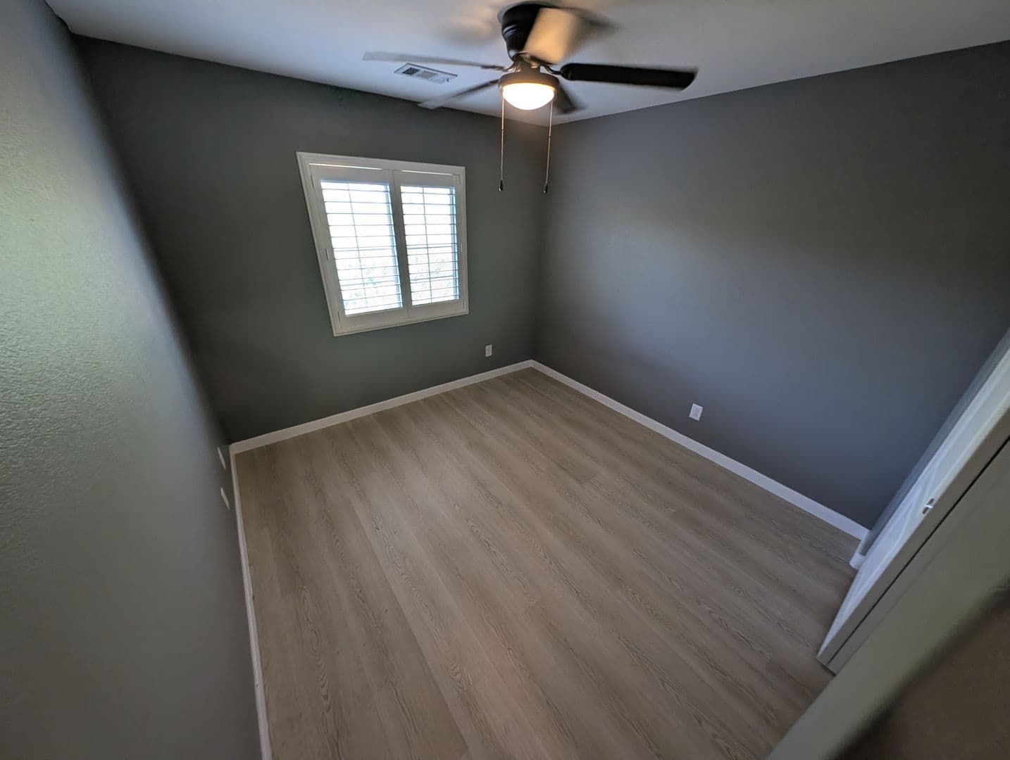 LAS VEGAS House: 10633 MOUNT BLACKBURN AVE