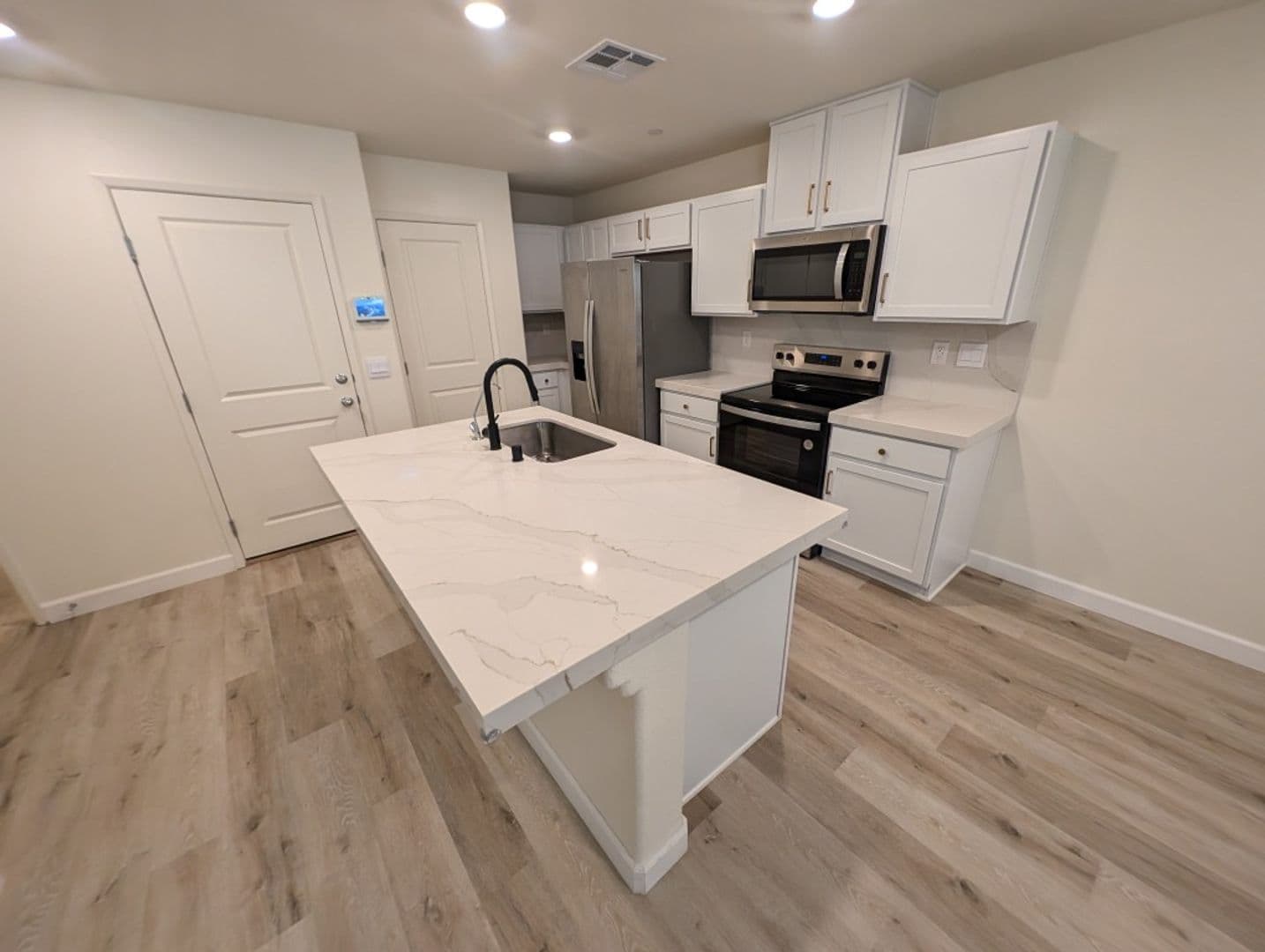 LAS VEGAS House: 6957 STAFFORD HILL ST