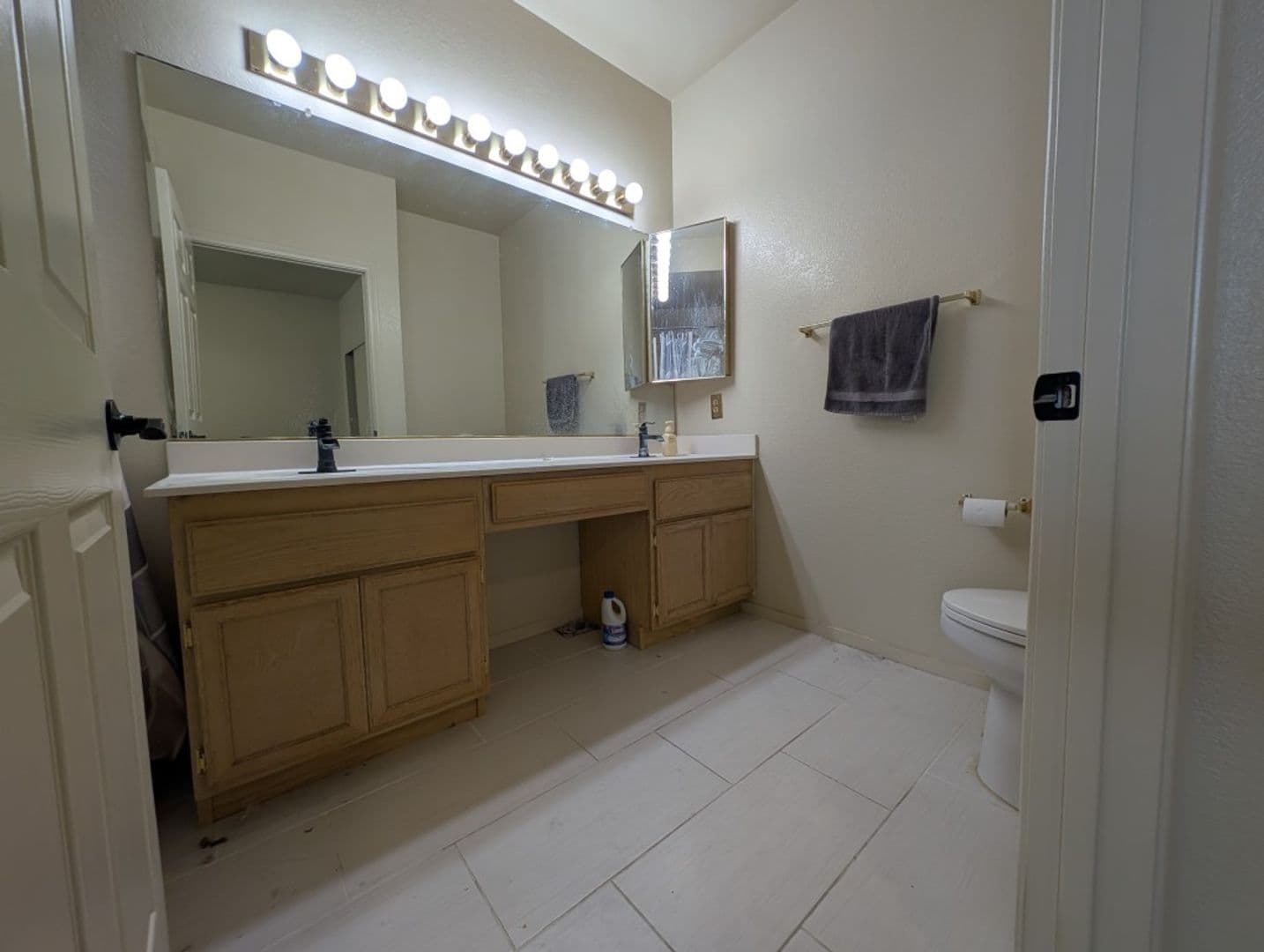 HENDERSON House: 2251 WIGWAM PKWY #2114
