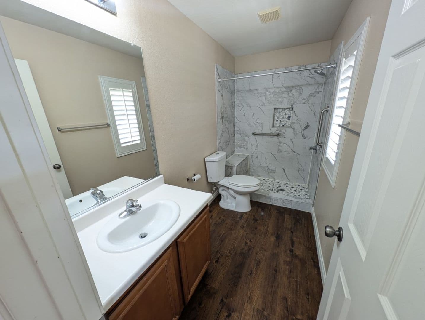 HENDERSON House: 1135 PARADISE GARDEN DR