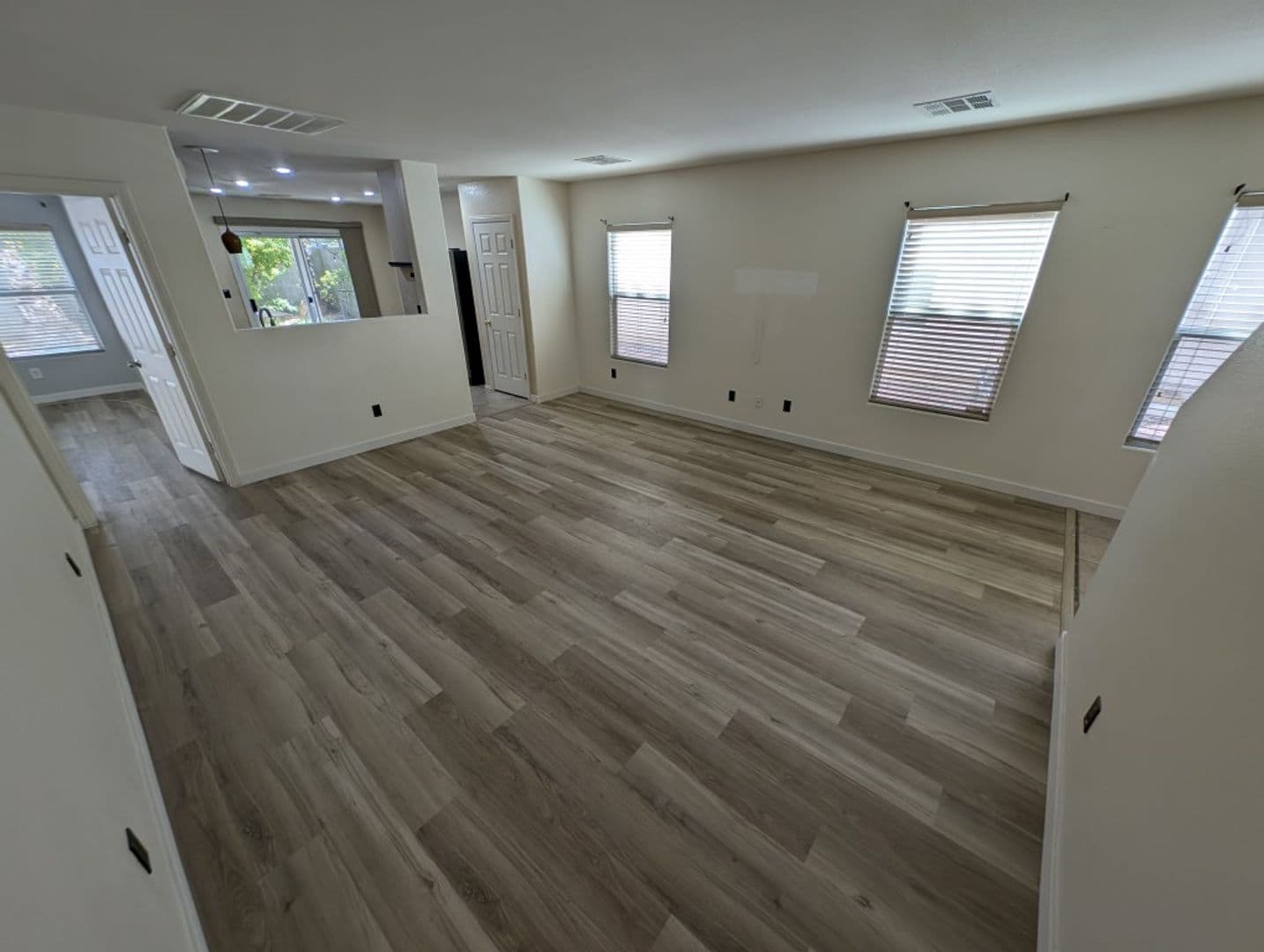 LAS VEGAS House: 8913 PERFECT DIAMOND CT