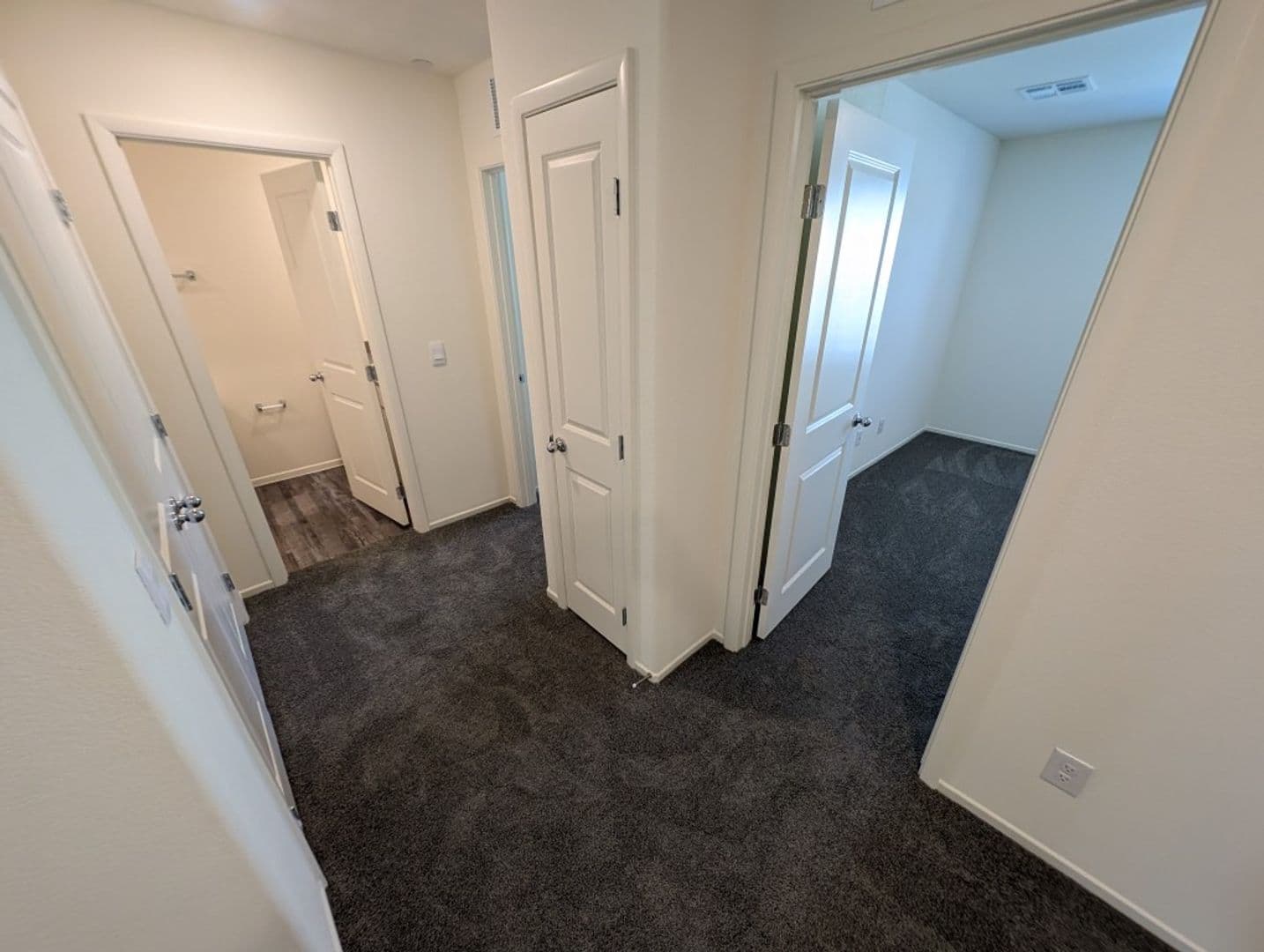 NORTH LAS VEGAS House: 6153 ASTER GARDEN ST