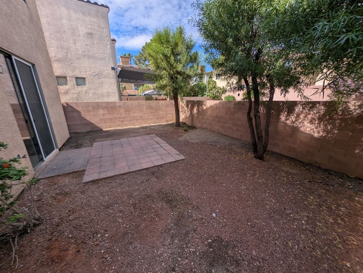 LAS VEGAS House: 8236 SIERRA CASCADE CT