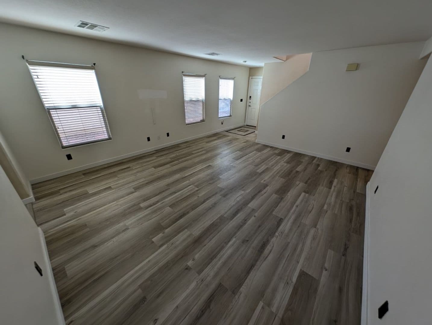 LAS VEGAS House: 8913 PERFECT DIAMOND CT