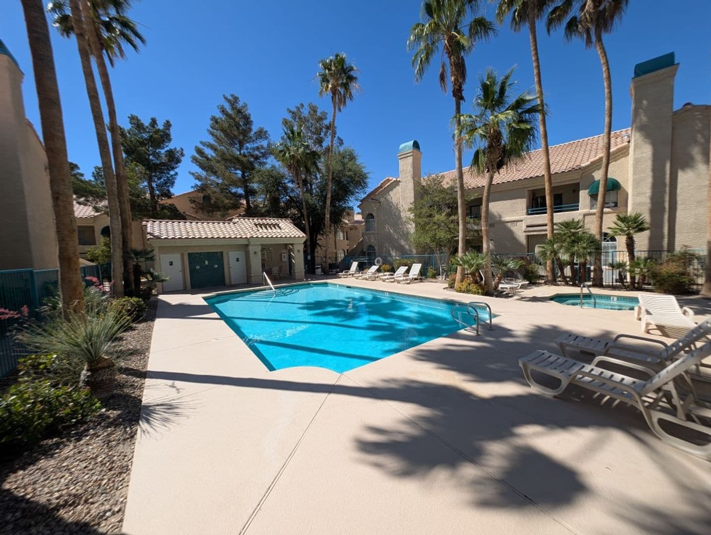 HENDERSON House: 2251 WIGWAM PKWY #2114