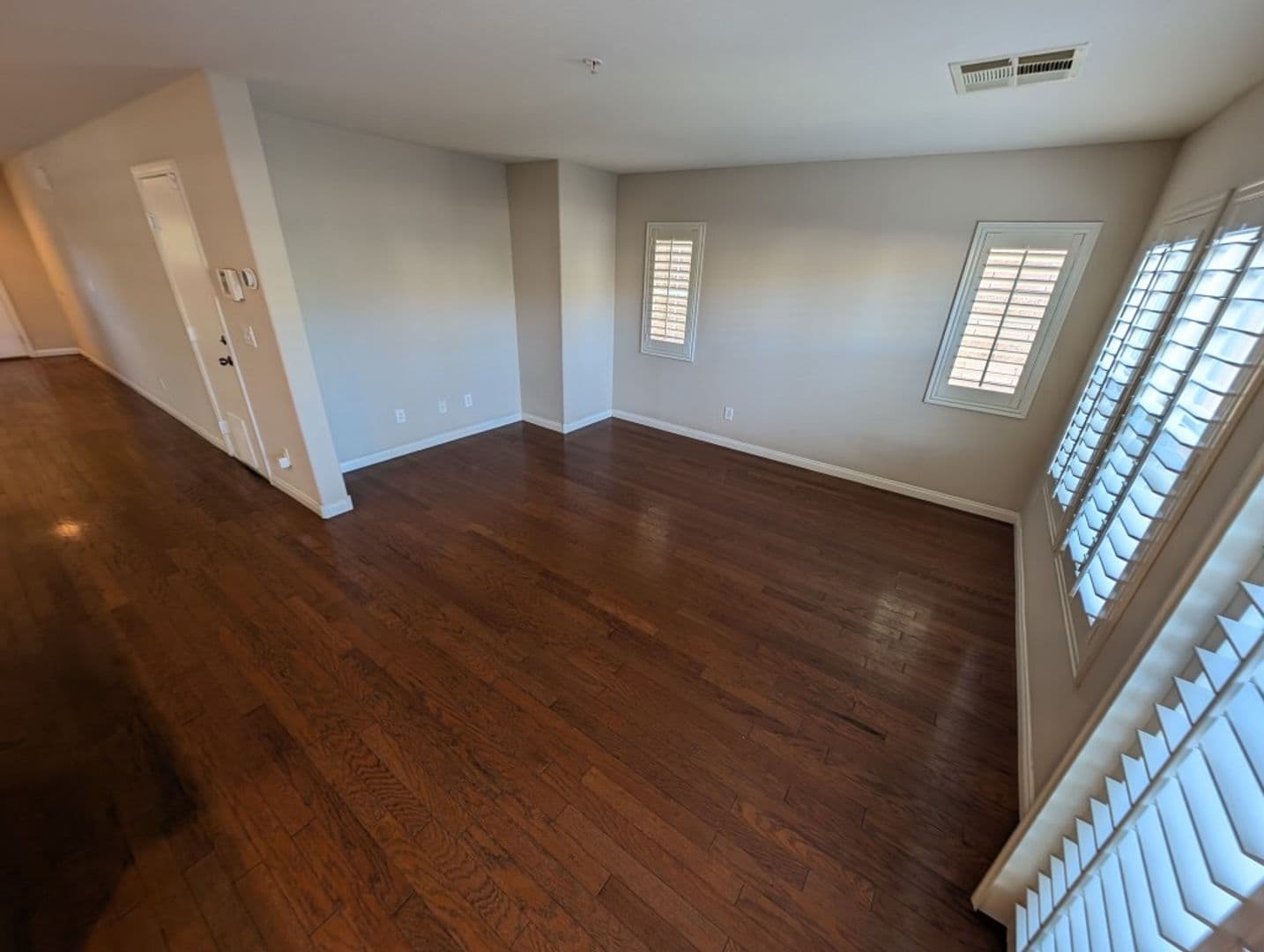 HENDERSON House: 1135 PARADISE GARDEN DR