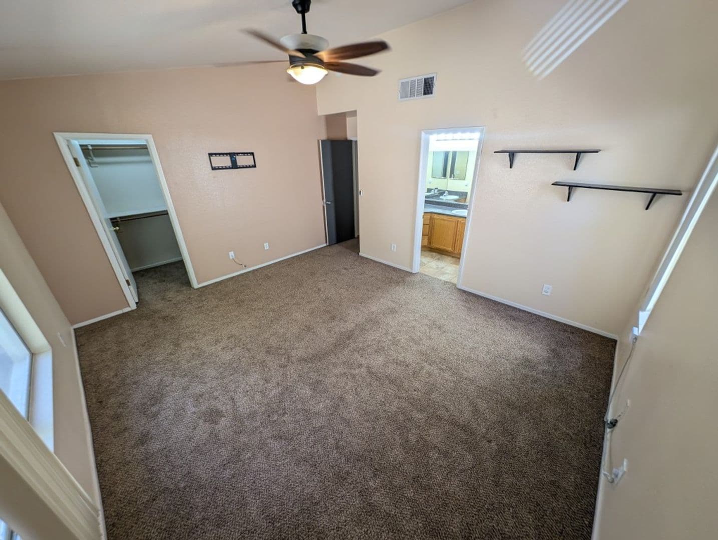LAS VEGAS House: 8000 REVOLVER AVE
