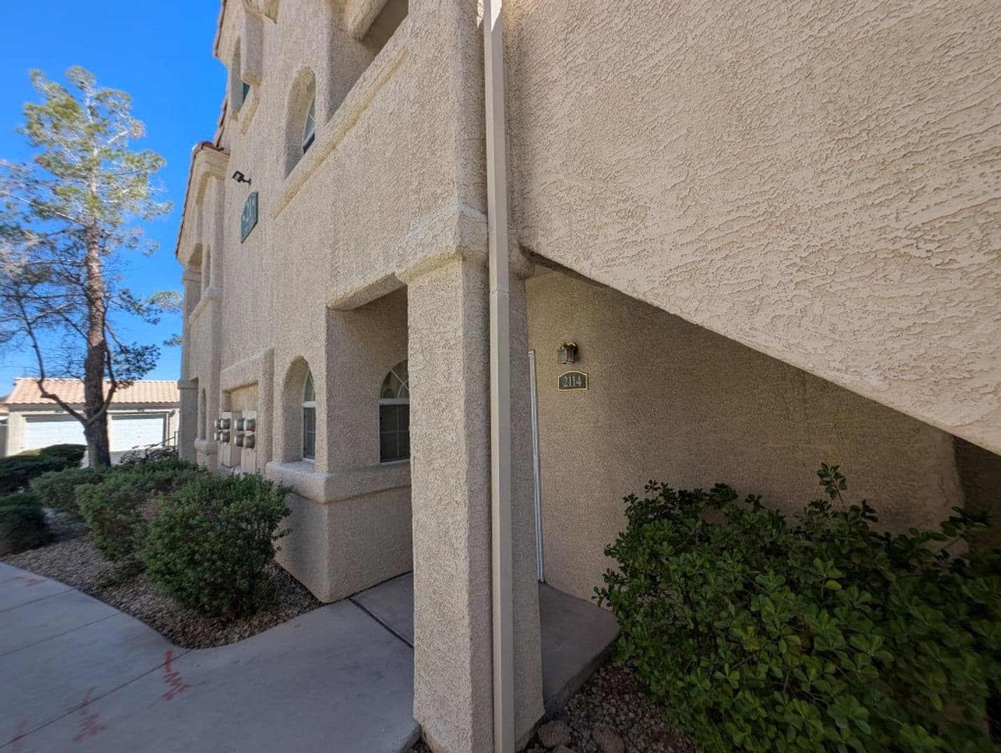 HENDERSON House: 2251 WIGWAM PKWY #2114