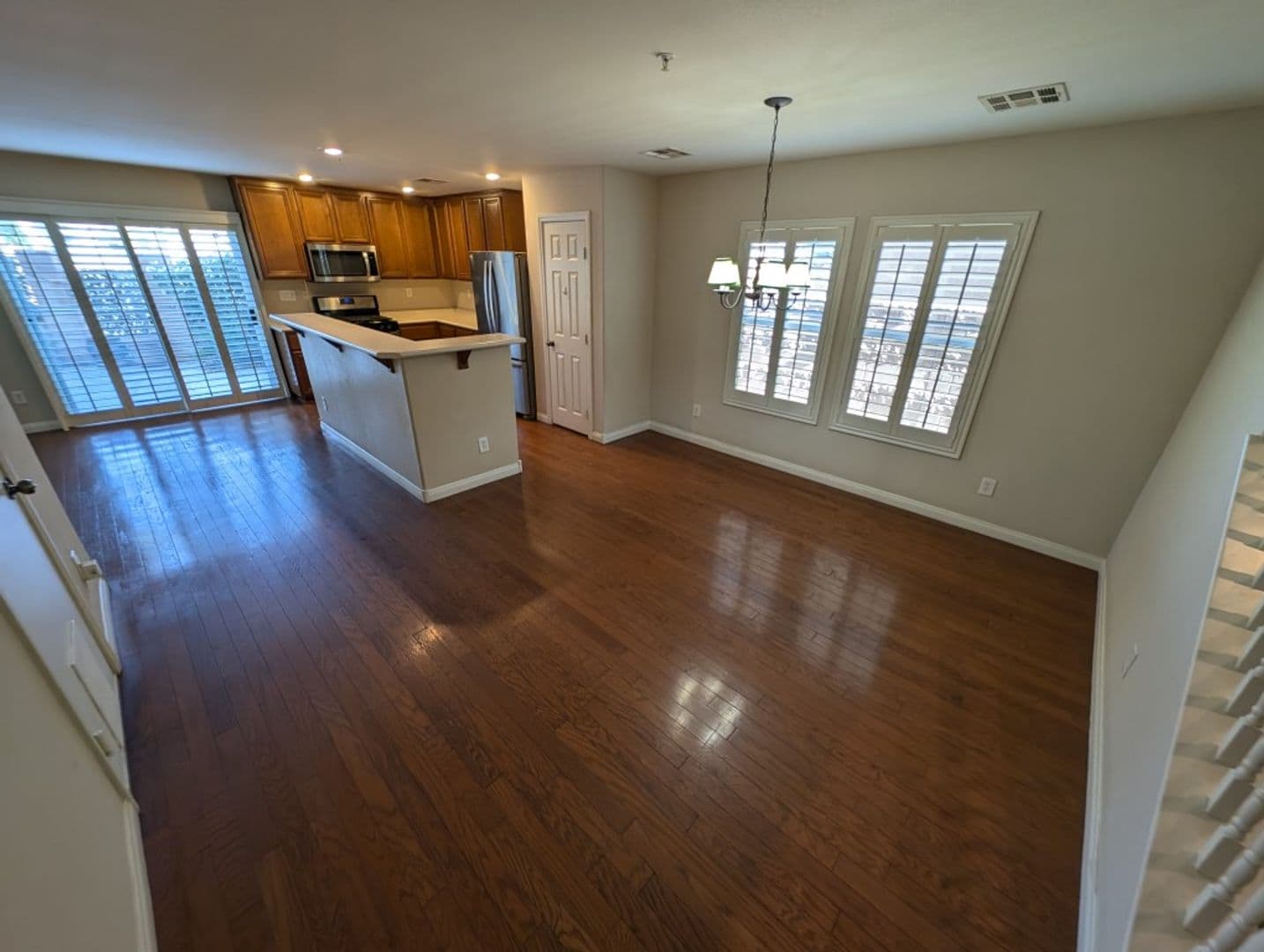 HENDERSON House: 1135 PARADISE GARDEN DR