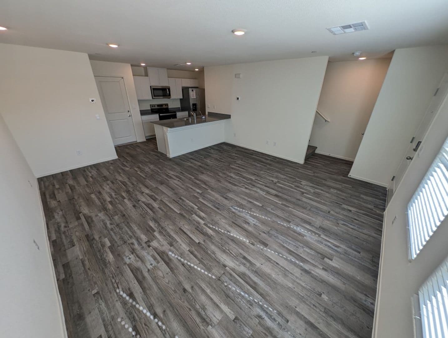 NORTH LAS VEGAS House: 6153 ASTER GARDEN ST
