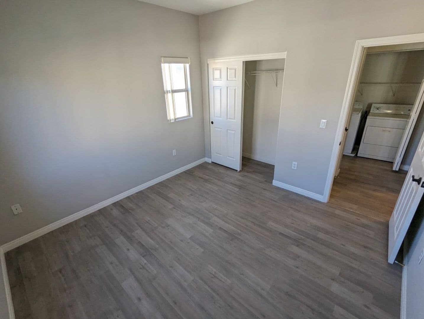 LAS VEGAS House: 9303 GILCREASE AVE #1005