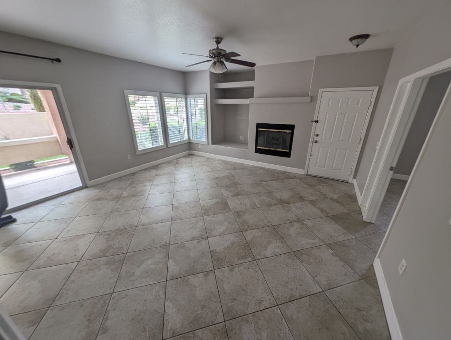 LAS VEGAS House: 821 GLACIER PEAK LN #103