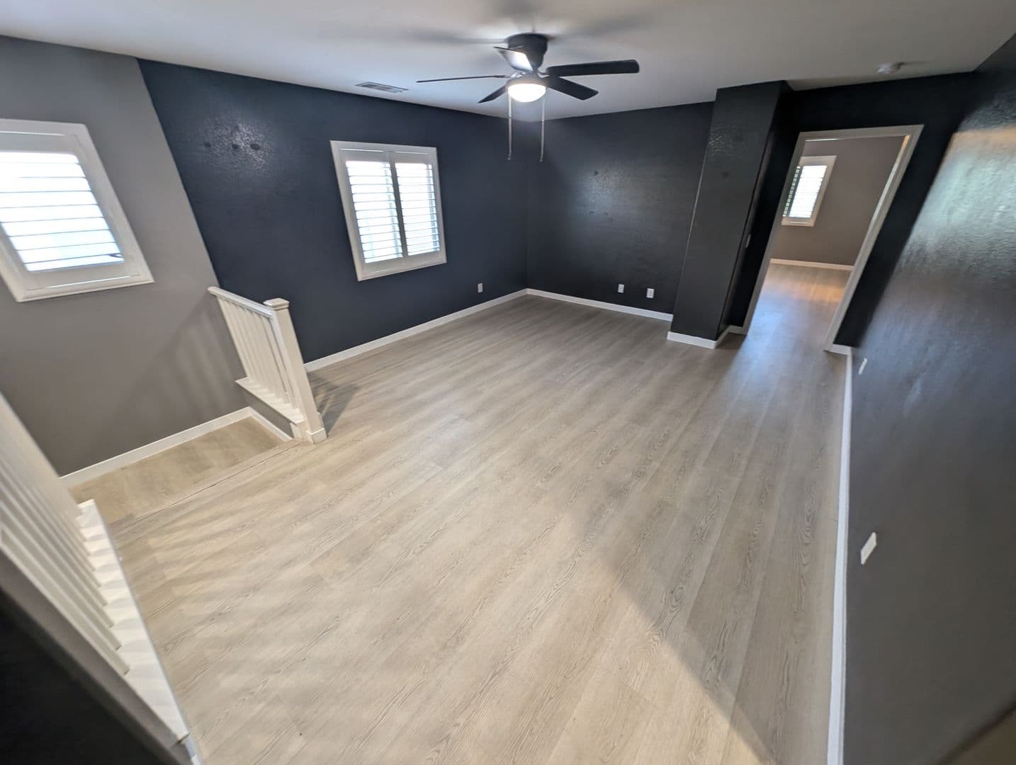 LAS VEGAS House: 10633 MOUNT BLACKBURN AVE