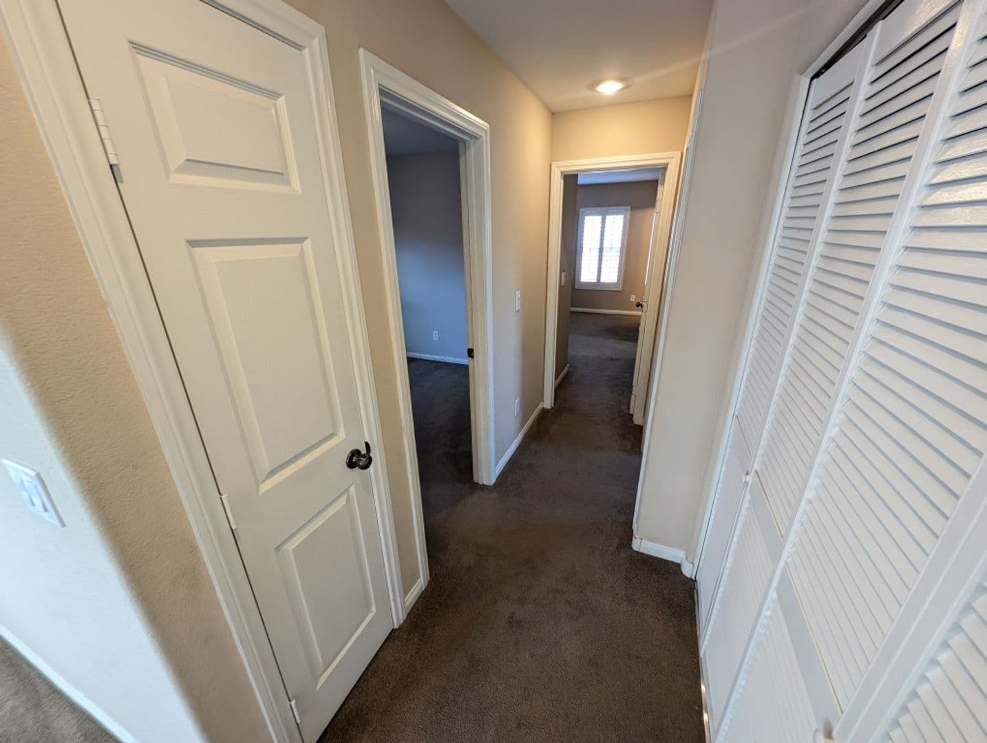 HENDERSON House: 1135 PARADISE GARDEN DR