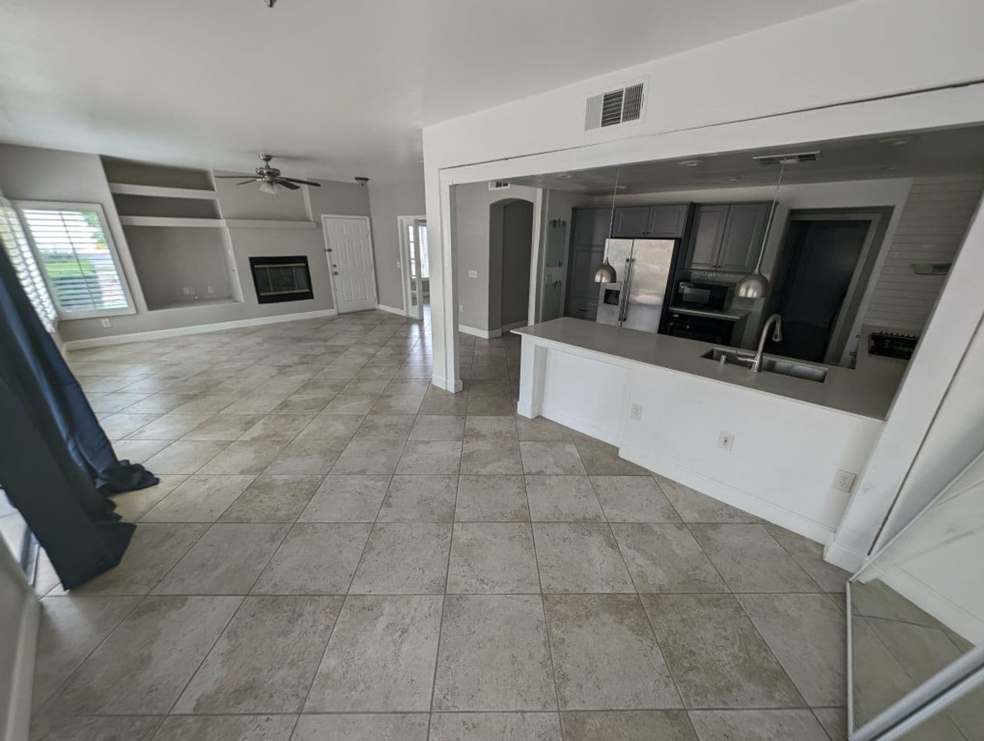 LAS VEGAS House: 821 GLACIER PEAK LN #103