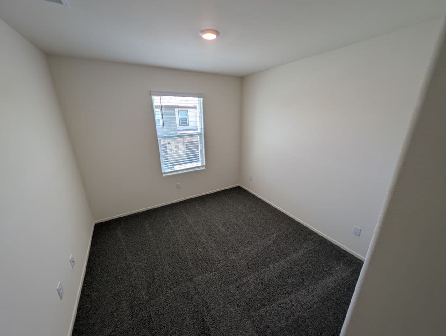 NORTH LAS VEGAS House: 7377 JOANNA BROOK ST