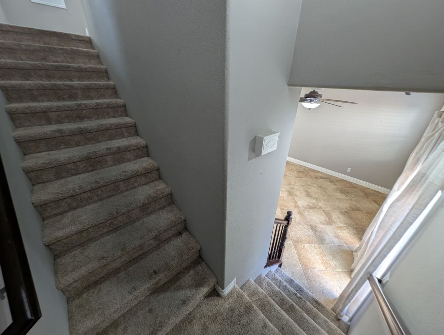 LAS VEGAS House: 10241 JEFFCOTT ST